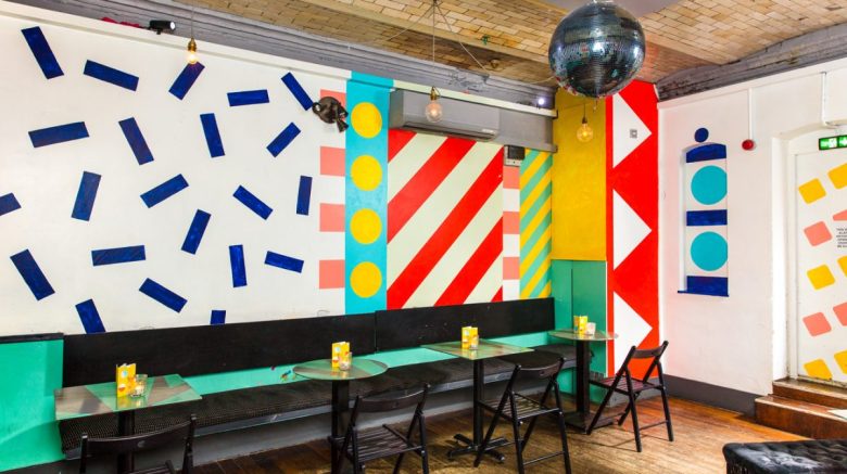 arredo-bar-moderno-disco