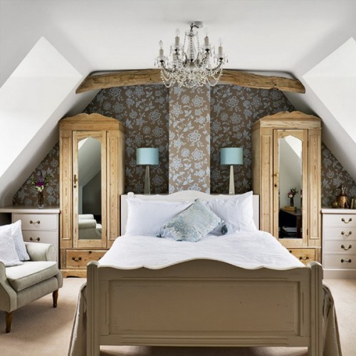 mansarda arredo stile classico