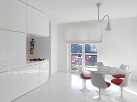 cucina arredo bianco e rosso