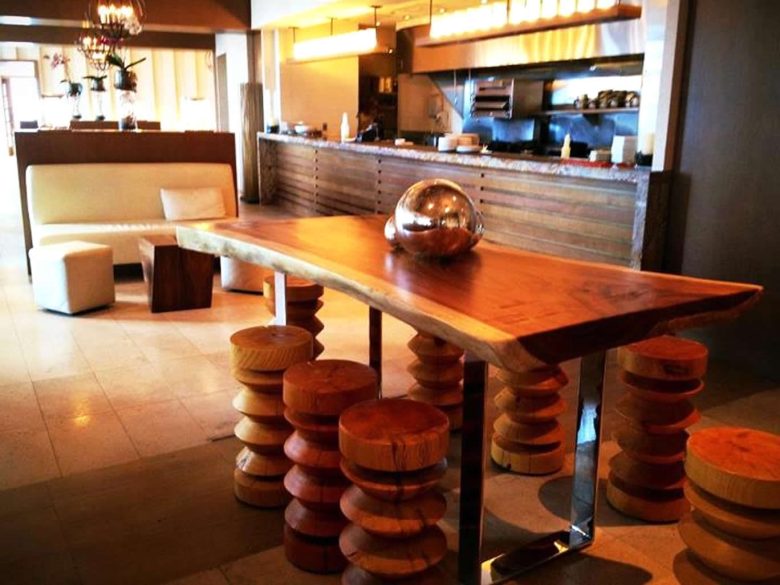 arredo-bar-creativo-tavolo