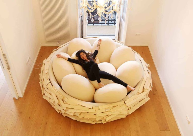 letto-strano-cestino-uova