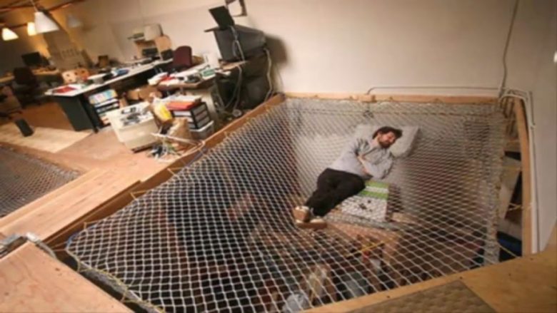 letto-strano-rete