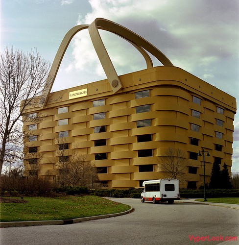 picnic-basket-building