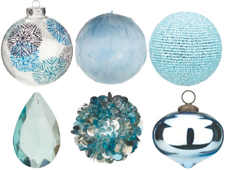 palline di natale blu e argento