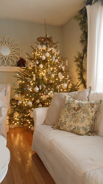 ALBERO NATALE BIANCO