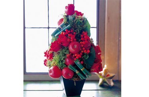 5-Small-Decorated-Tree