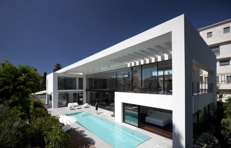 casa pareti in vetro 7