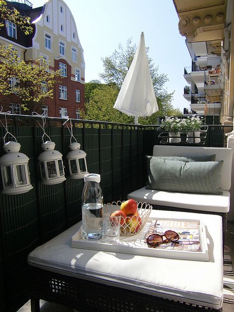 balcone piccolo arredo
