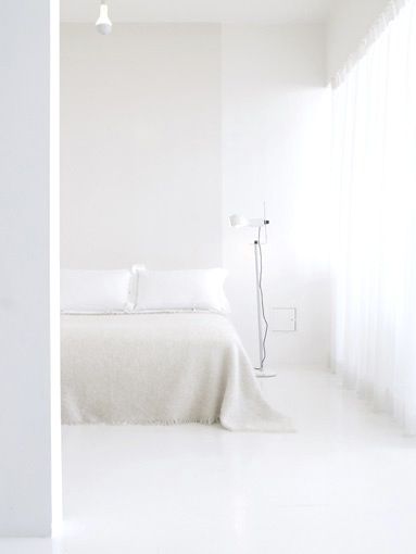 camera-letto-total-white