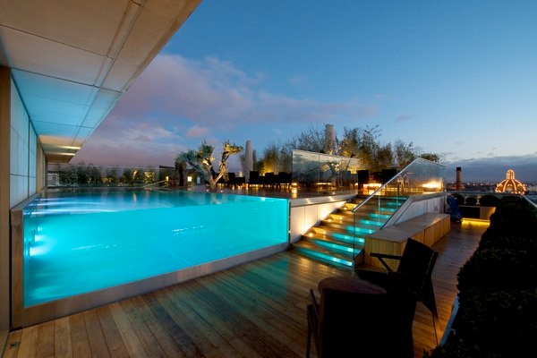 piscina-lussuosa-
