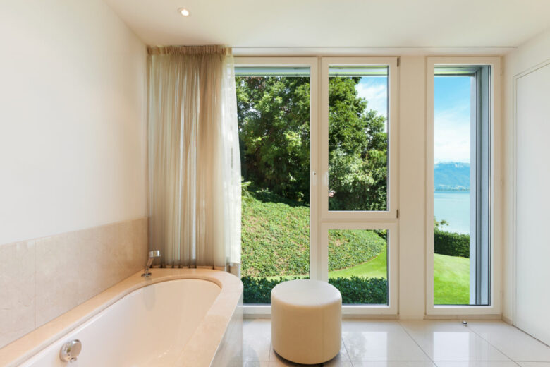 Interior,Modern,House,,Comfortable,Bathroom