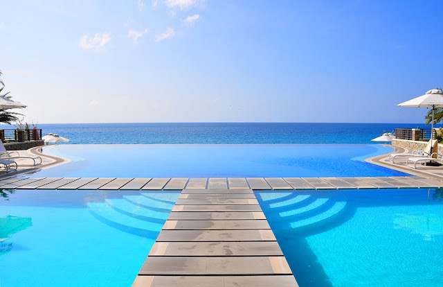 piscina-sfioro-design