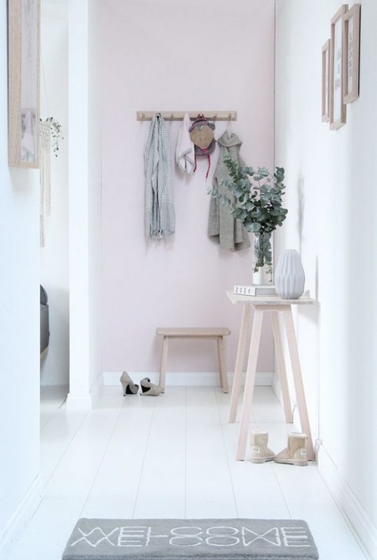 parete-rosa-chiaro-idee