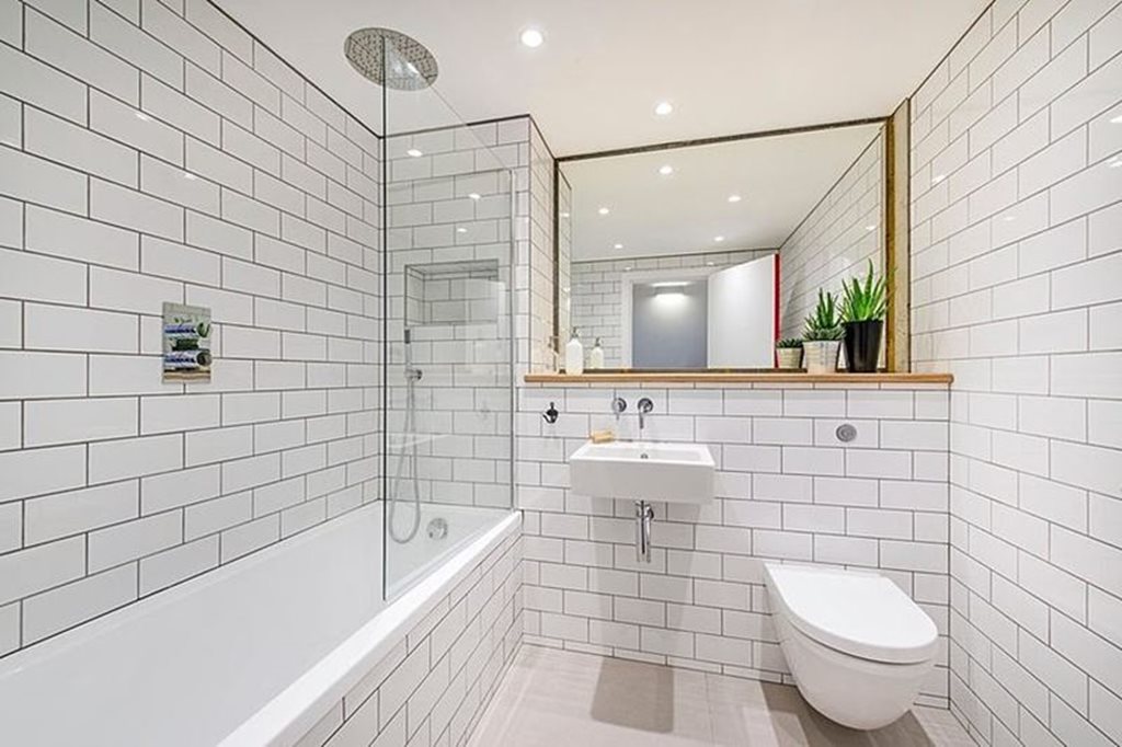 bagno-industriale-specchio