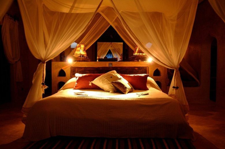 camera-da-letto-candele