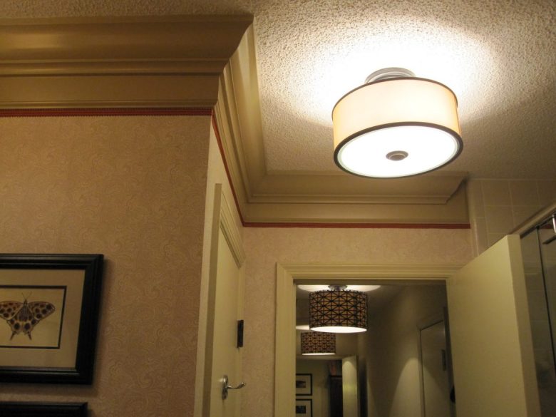 ingresso-ufficio-illuminazione