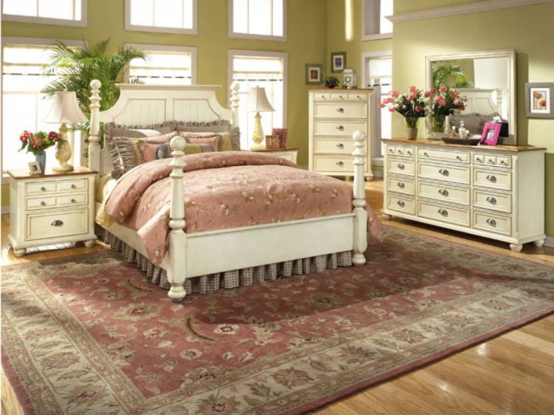 boiserie-camera-letto-moderna