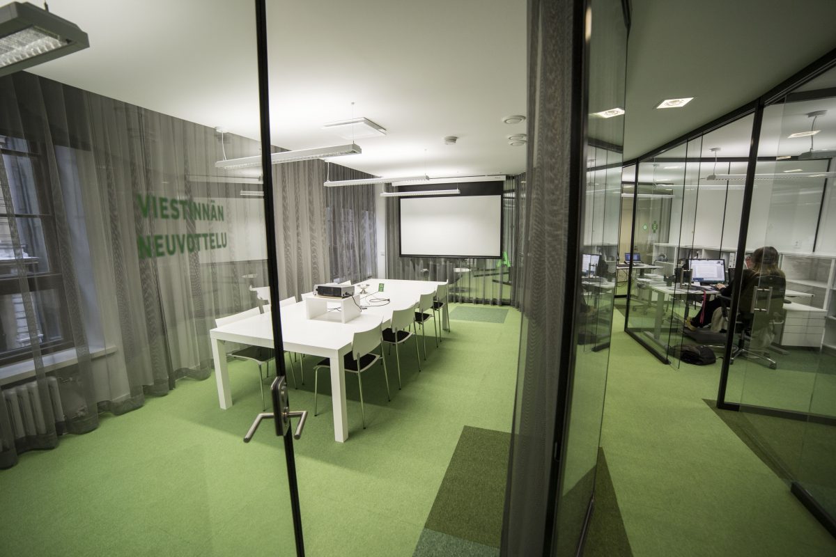 ufficio-sala-riunioni
