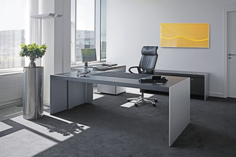 ufficio-scrivania-