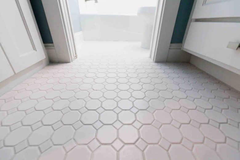 pavimento-moderno-ceramica-interno