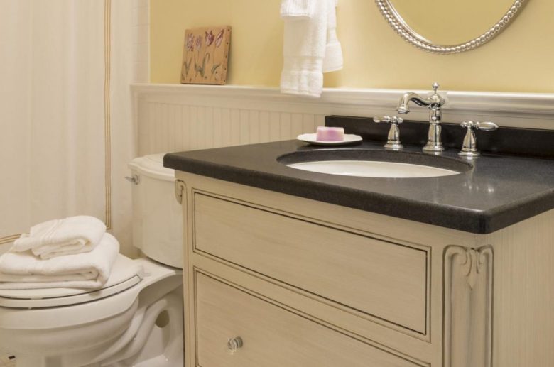 mobile-bagno-monoblocco-classico