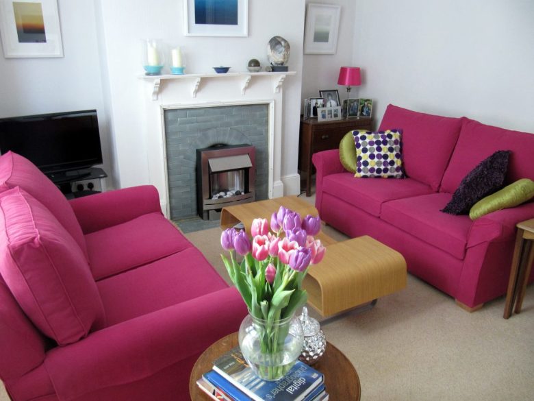 colore-magenta-divani