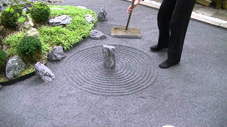 giardino-zen-fase-aratura