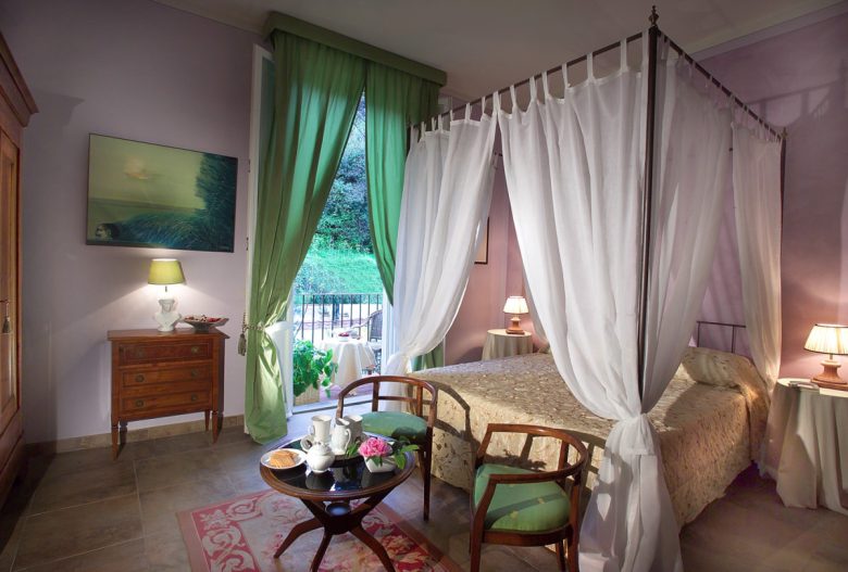 color-glicine-camera-letto-vintage