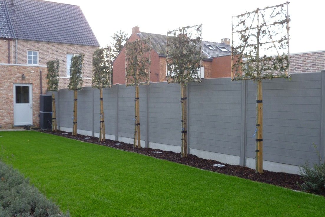 recinzione-giardino-plastica-pannelli