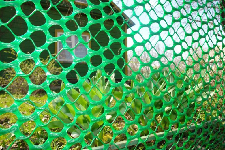 recinzione-giardino-plastica-traforata