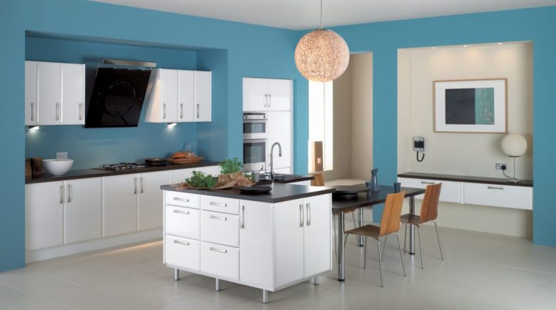 colore-carta-da-zucchero-cucina-parete-intera