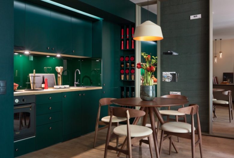 night-watch-cucina