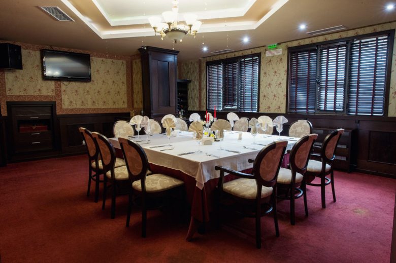 sala-da-pranzo-classica-15