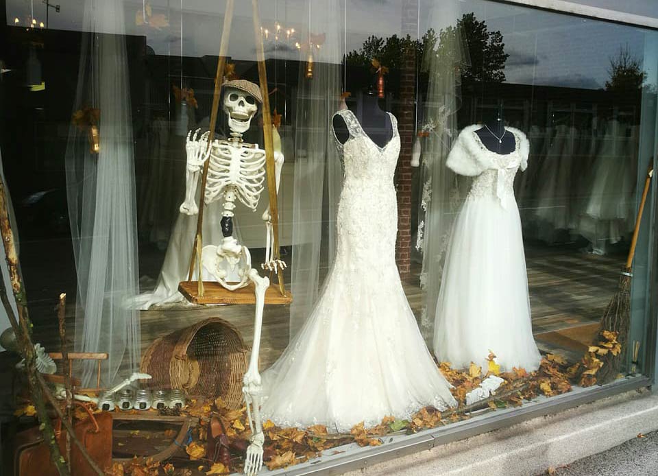 vetrina-negozio-halloween-15