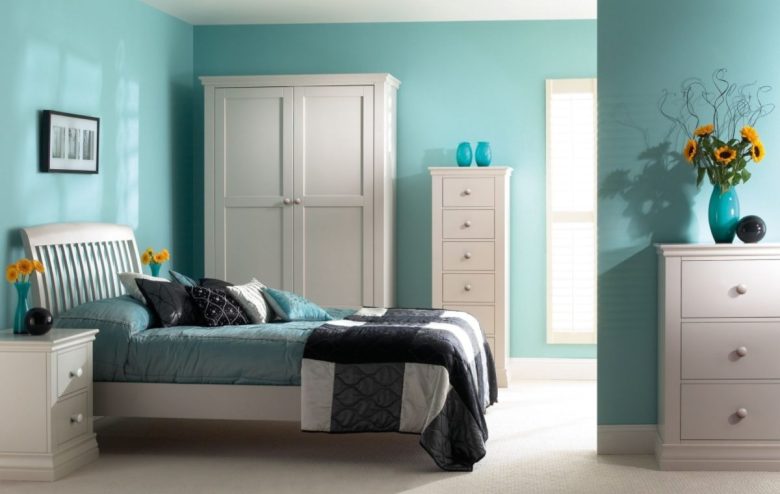colore-turchese-camera-letto