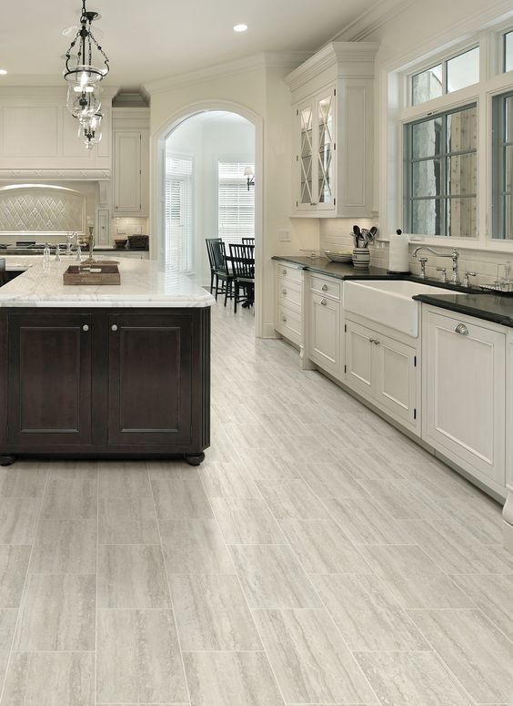 pavimenti-vinilici-tipo-parquet-cucina