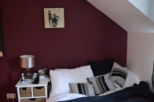 Pareti di casa color granata: eleganza dal sapore antico