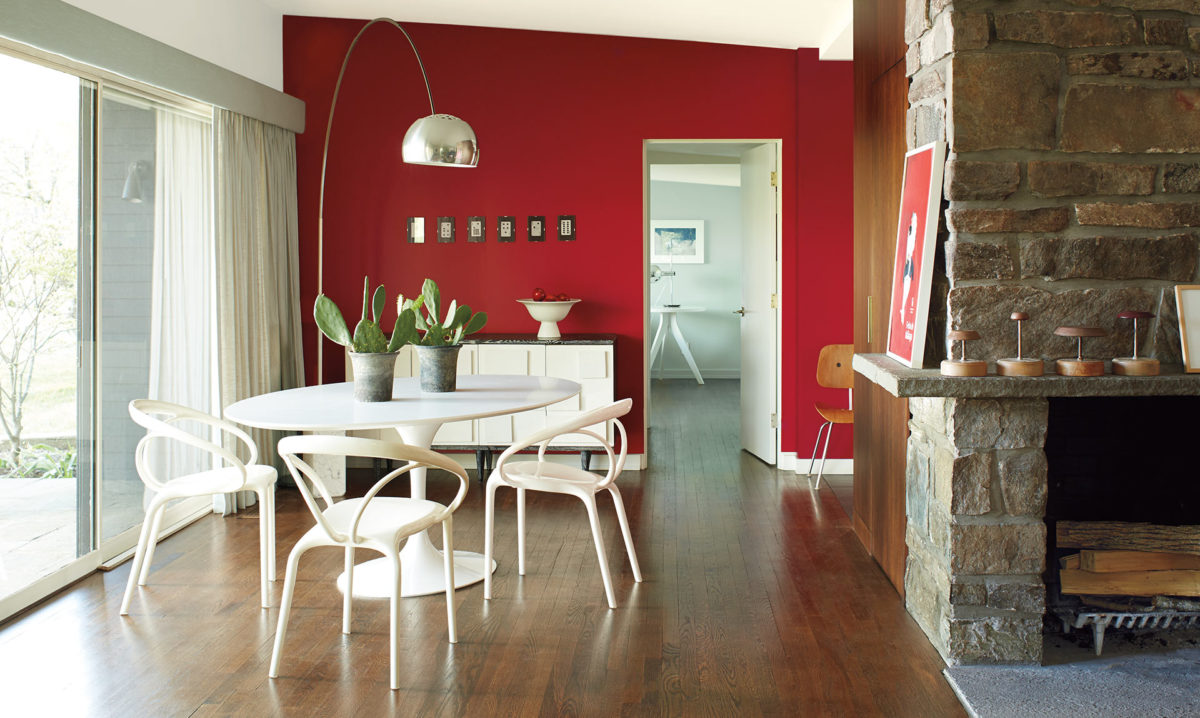 color-cremisi-salotto