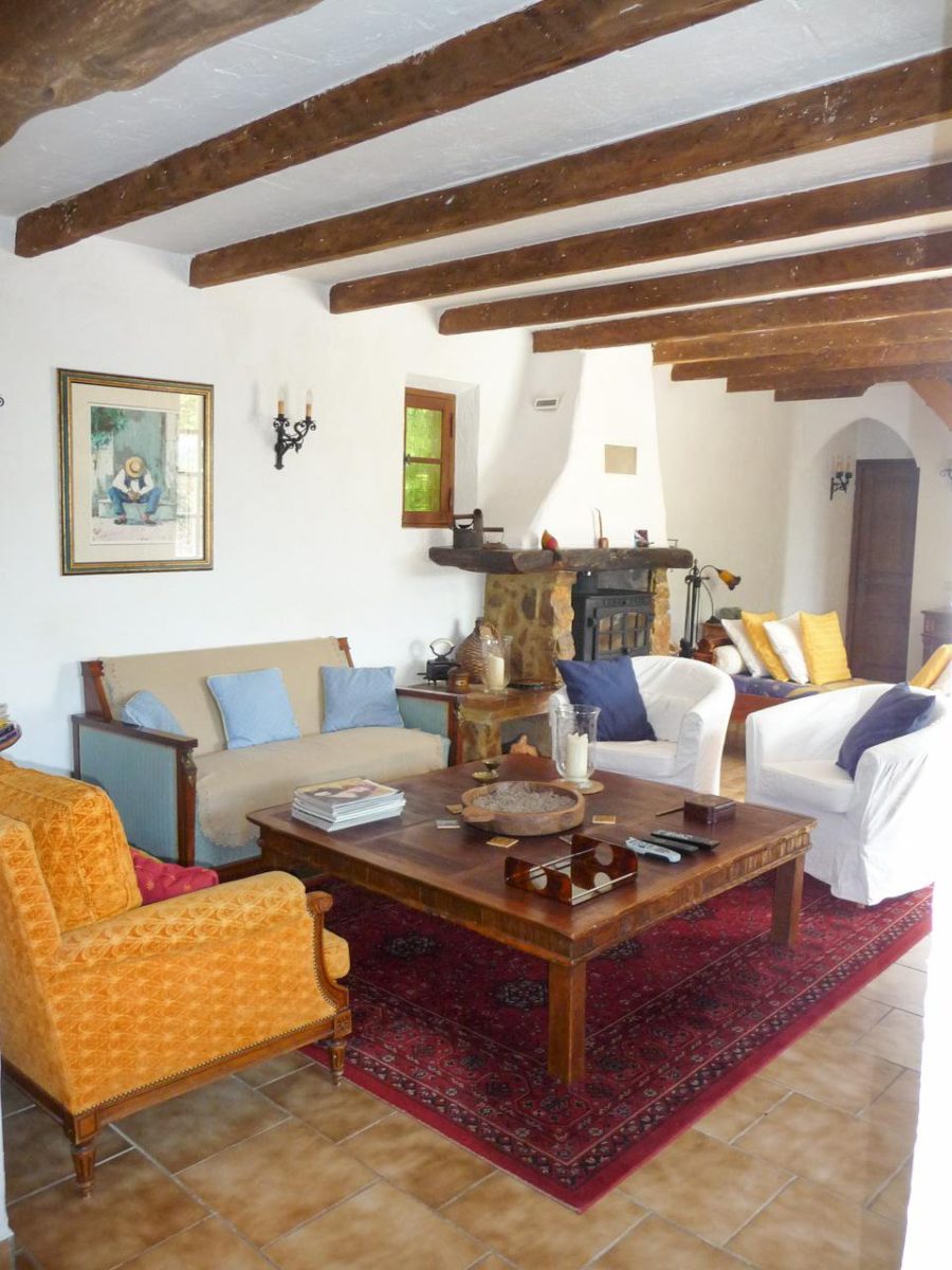 oggiorno-stile-provenzale-moderno
