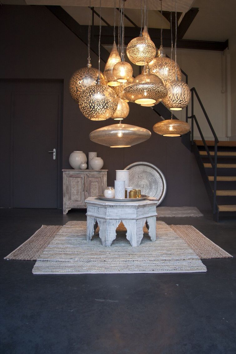 soggiorno-stile-etnico-illuminazione
