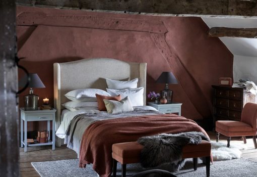 I migliori abbinamenti del color castagno per pareti e mobili di casa