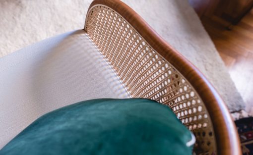 Il fascino moderno di mobili in paglia di Vienna