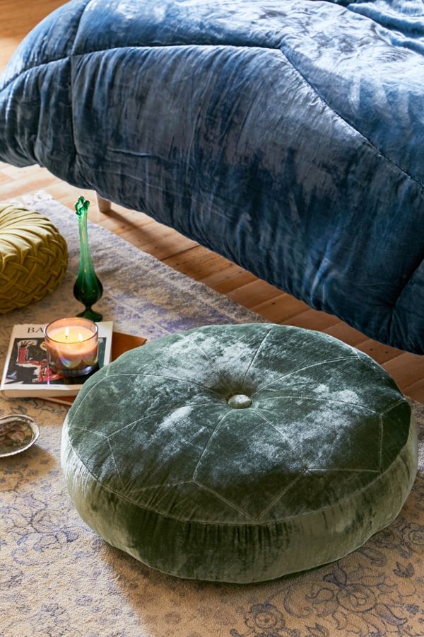 arredare_velluto_pouf
