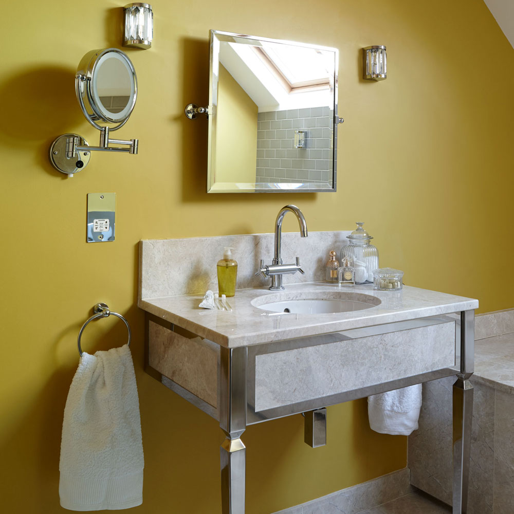 colore-ambra-bagno