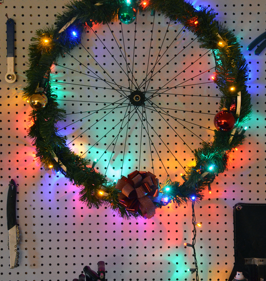 decorazione-natalizia-bici-officina