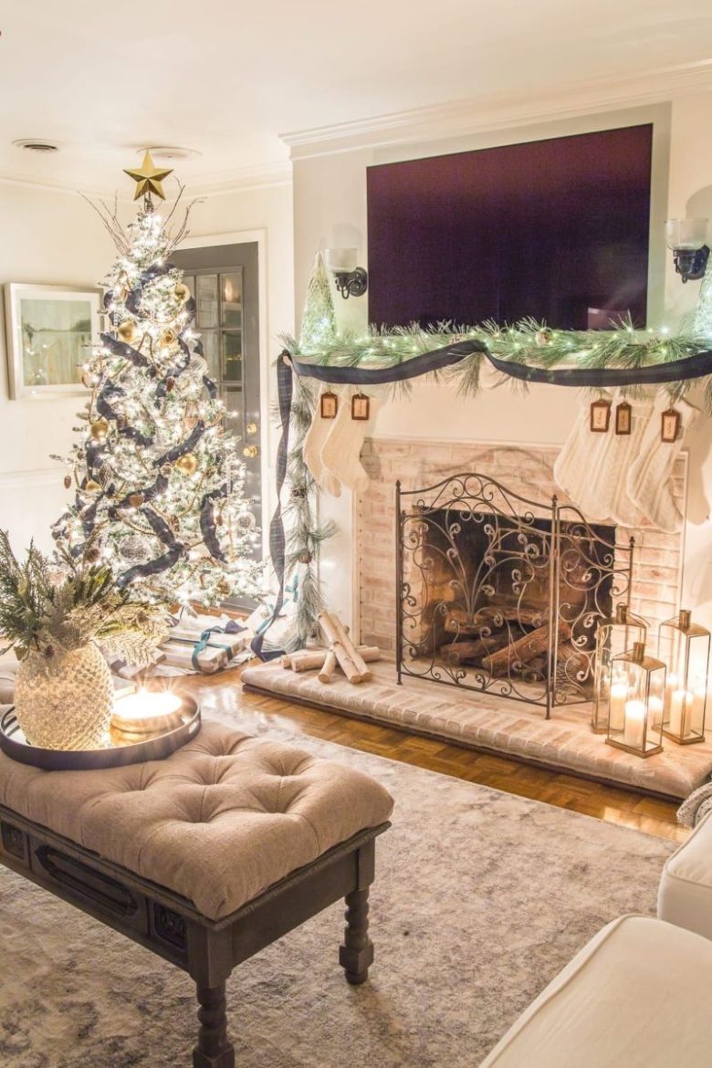 decorazioni-natalizie-divano-vassoio