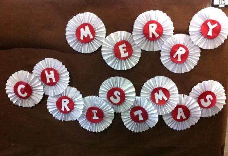 decorazioni-natalizie-ecologiche-carta-pasticcini