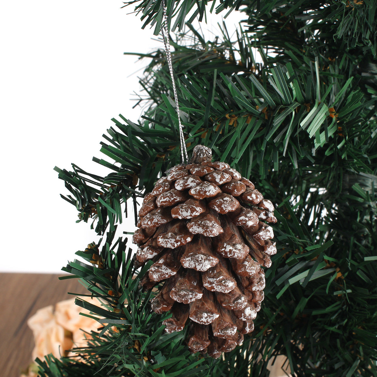 decorazioni-natalizie-pigne-imbiancata