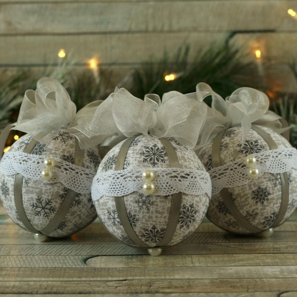 albero-natale-scandinavo-riciclo-paline