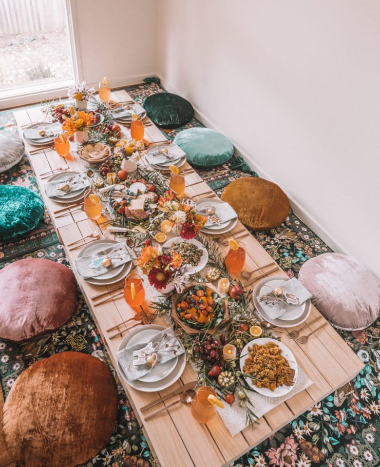 apparecchiare-tavola-stile bohemien-pallet